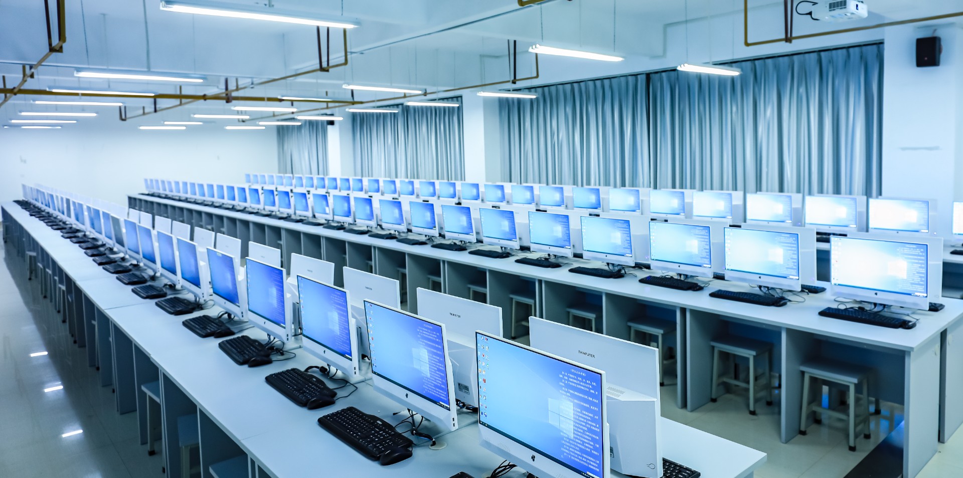 【走近云商】数字信息技术学院专业全解析｜选对赛道，就业升学双无忧！